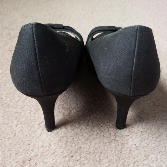 Kelly & Katie black KK Dottie heels - Picture 4 of 7